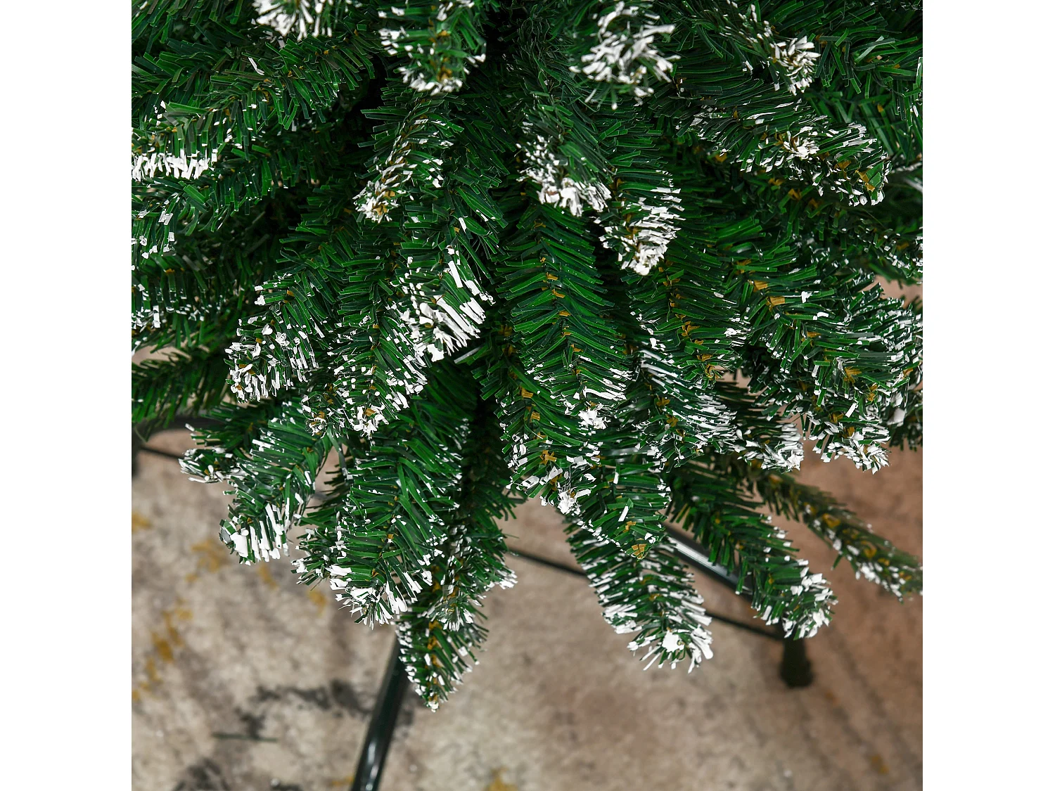 Albero di natale innevato alto 165cm 570 rami base rimovibile