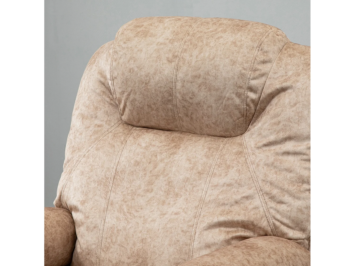 Poltrona relax reclinabile manualmente in tessuto e poggiapiedi beige