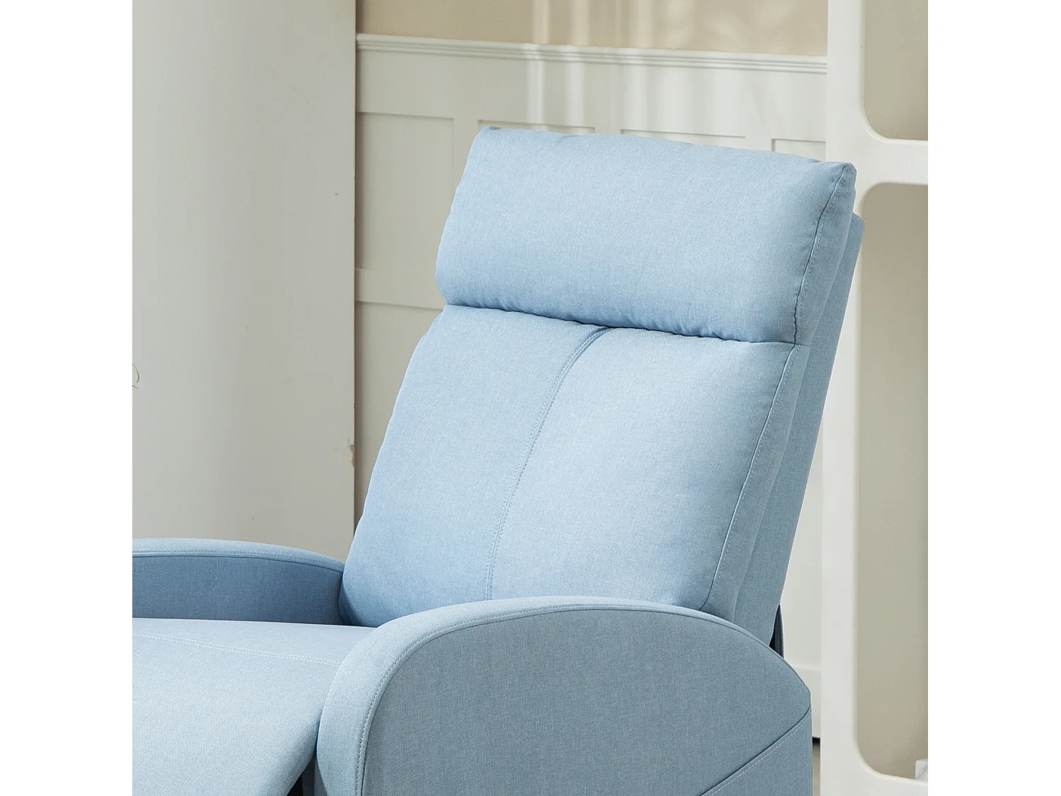 Poltrona relax reclinabile con poggiapiedi in tessuto azzurro