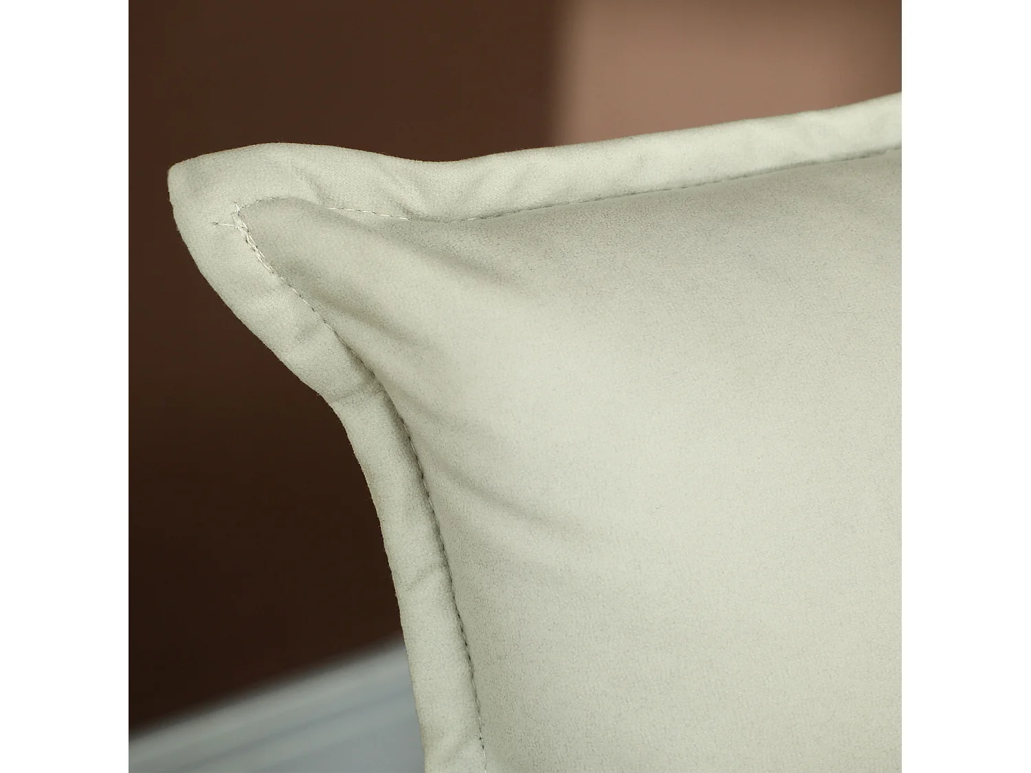 Poltrona in tessuto reclinabile a 3 livelli e girevole a 360°