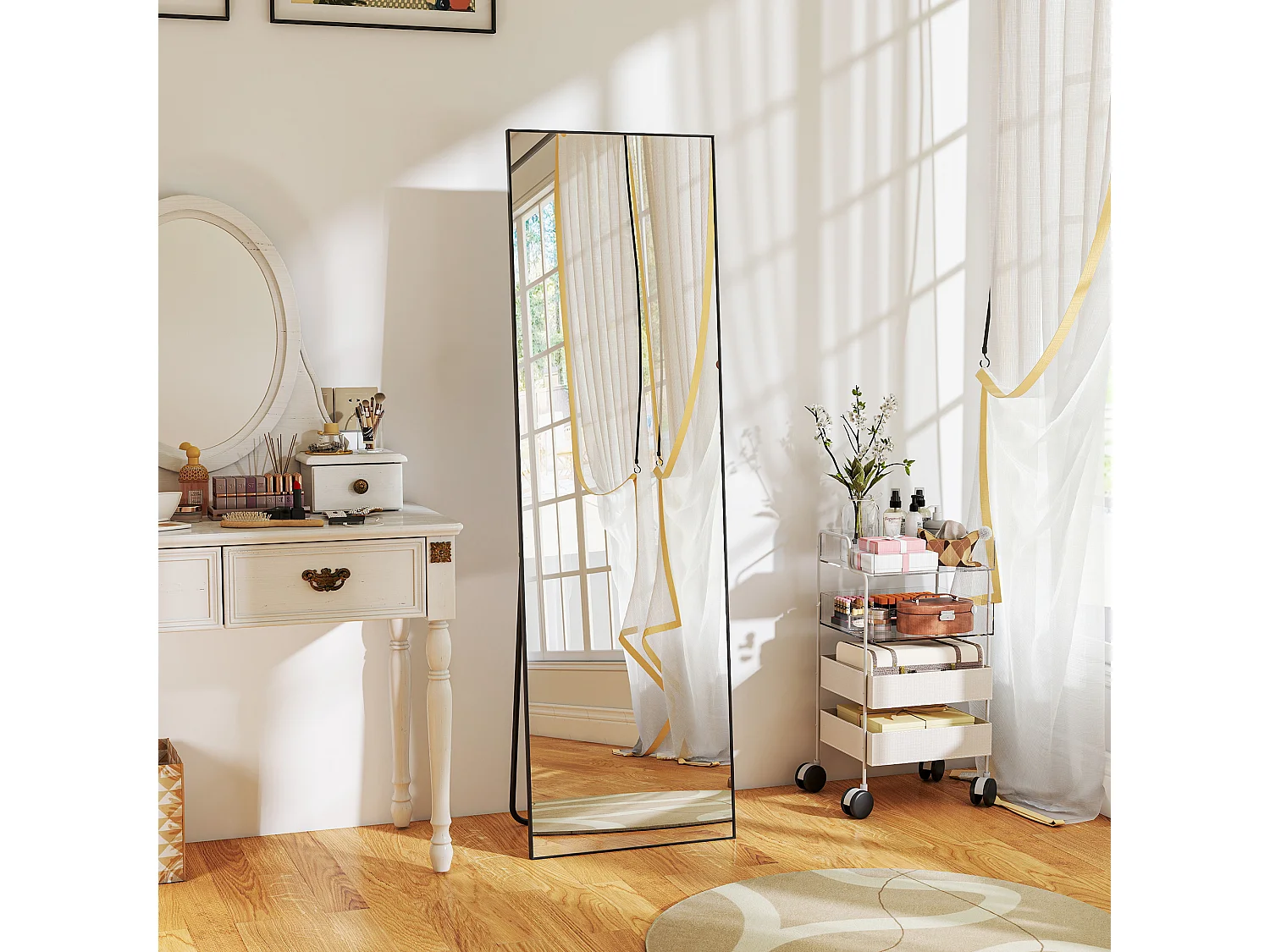 Specchio a figura intera da parete o terra in metallo e alluminio nero