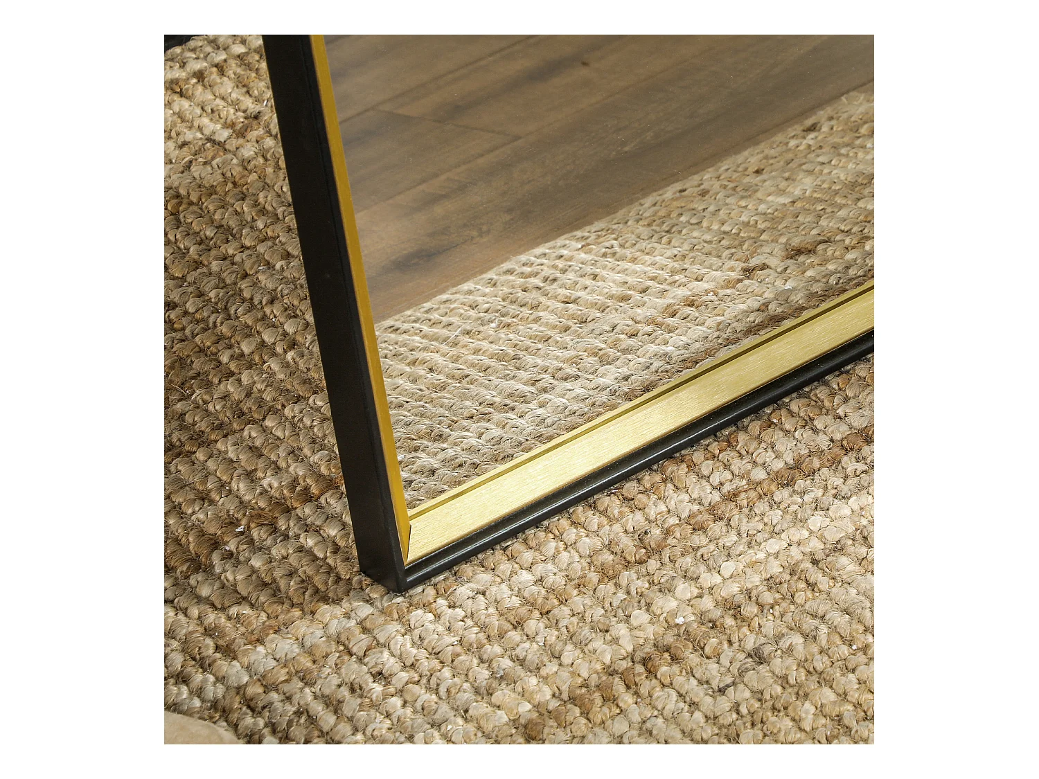 Specchio a figura intera con supporto e cornice in mdf nero e oro