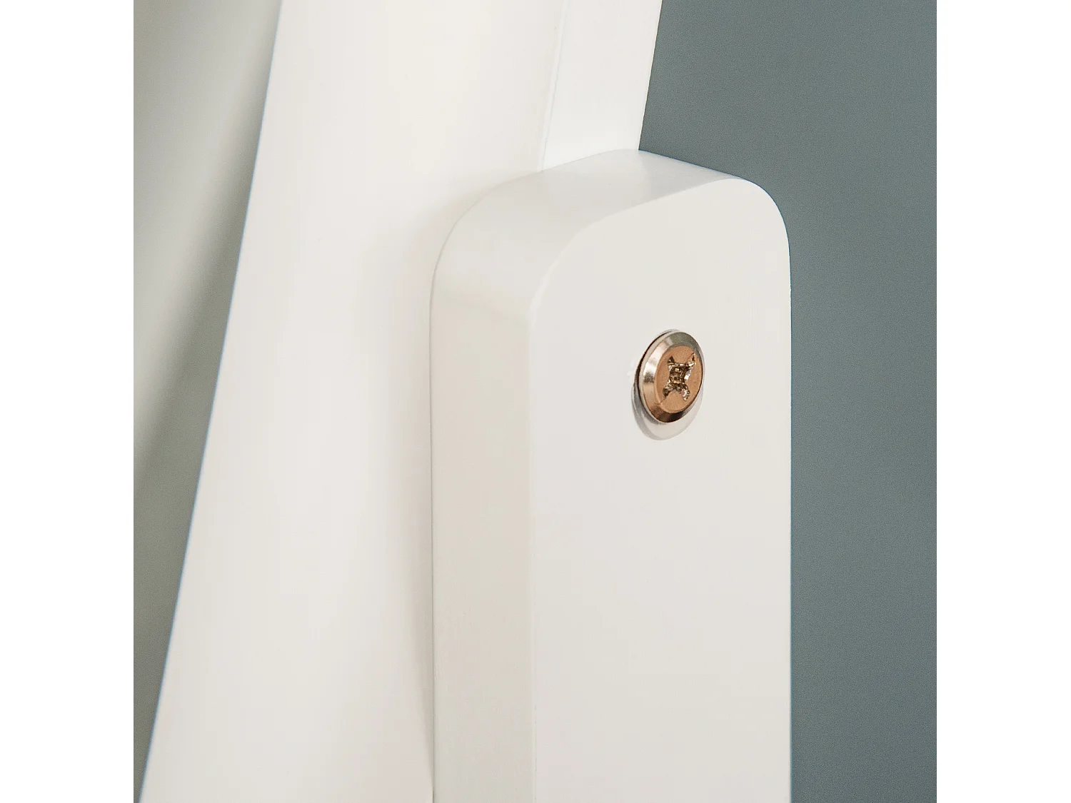 Specchio da terra a figura intera con cornice ovale inclinabile