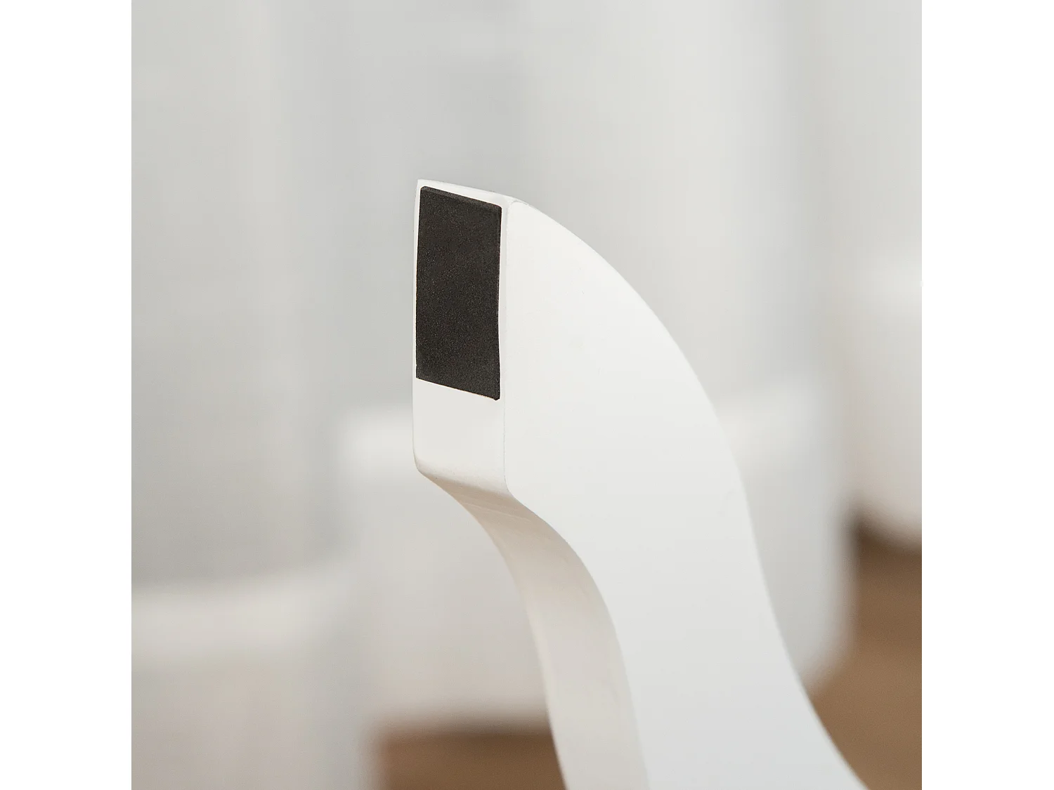 Specchio da terra a figura intera con cornice ovale inclinabile