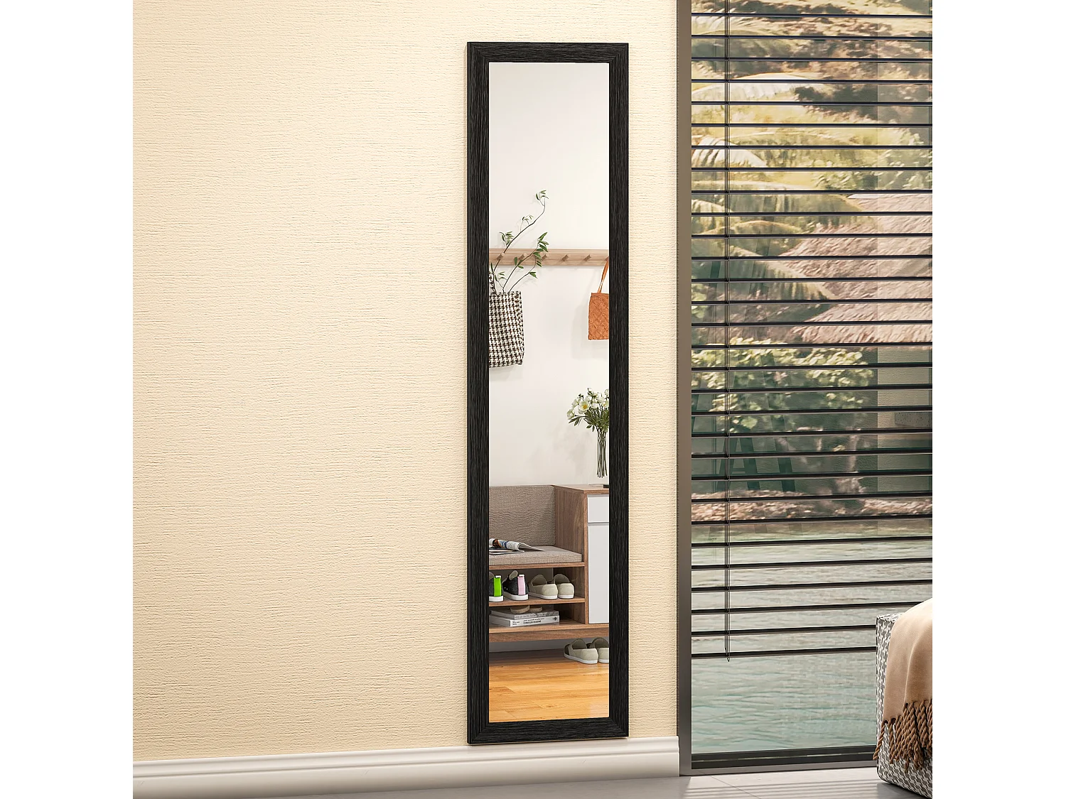 Specchio da parete e da terra alto con cornice in legno nero