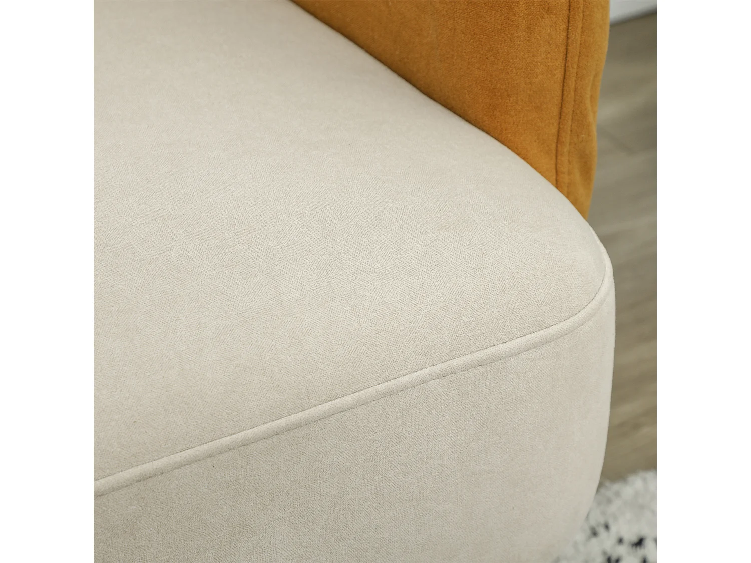 Divano 2 posti stile nordico in tessuto vellutato crema e arancione