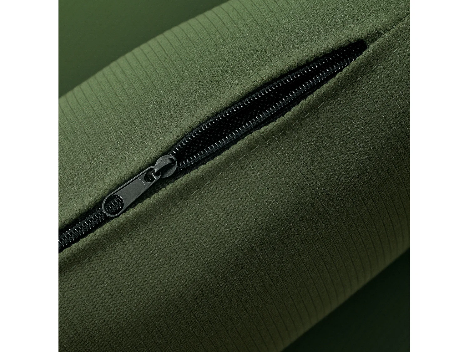 Poltrona da camera con schienale e cuscino lombare velluto verde