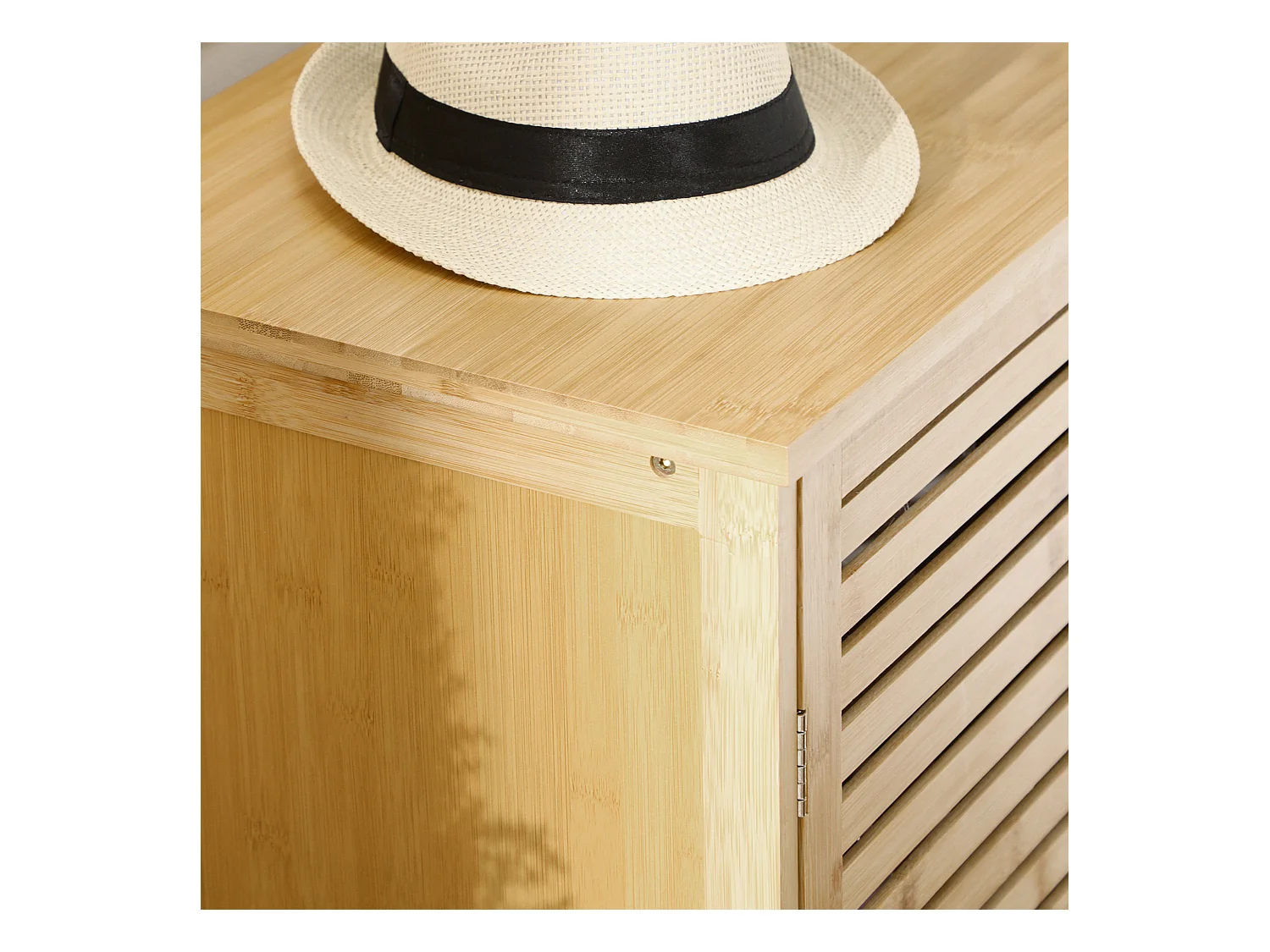 Mobile scarpiera a 8 ripiani su 3 livelli in bambù