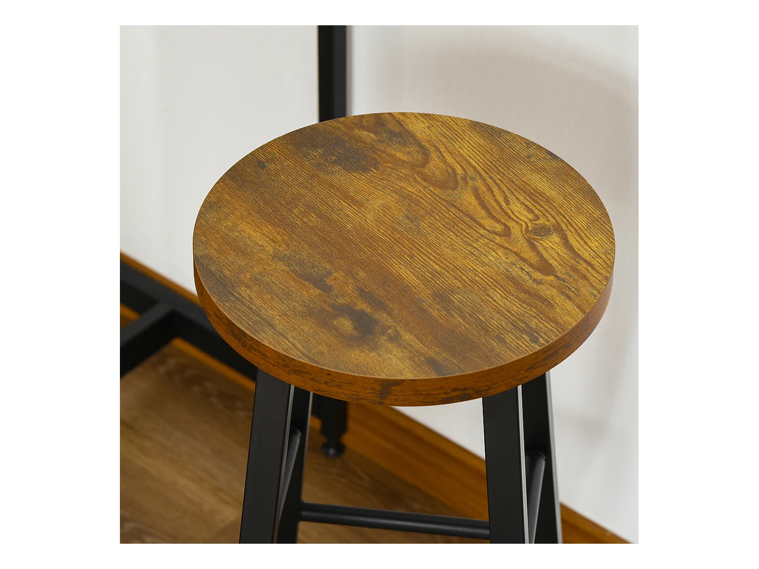 Set bancone bar con 3 ripiani e 2 sgabelli alti stile industriale