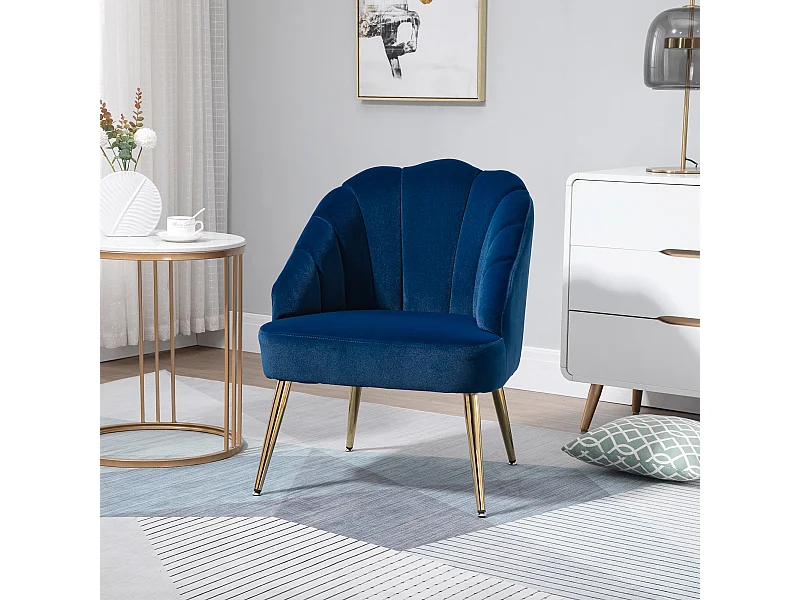 Poltroncina da camera in velluto con schienale a conchiglia