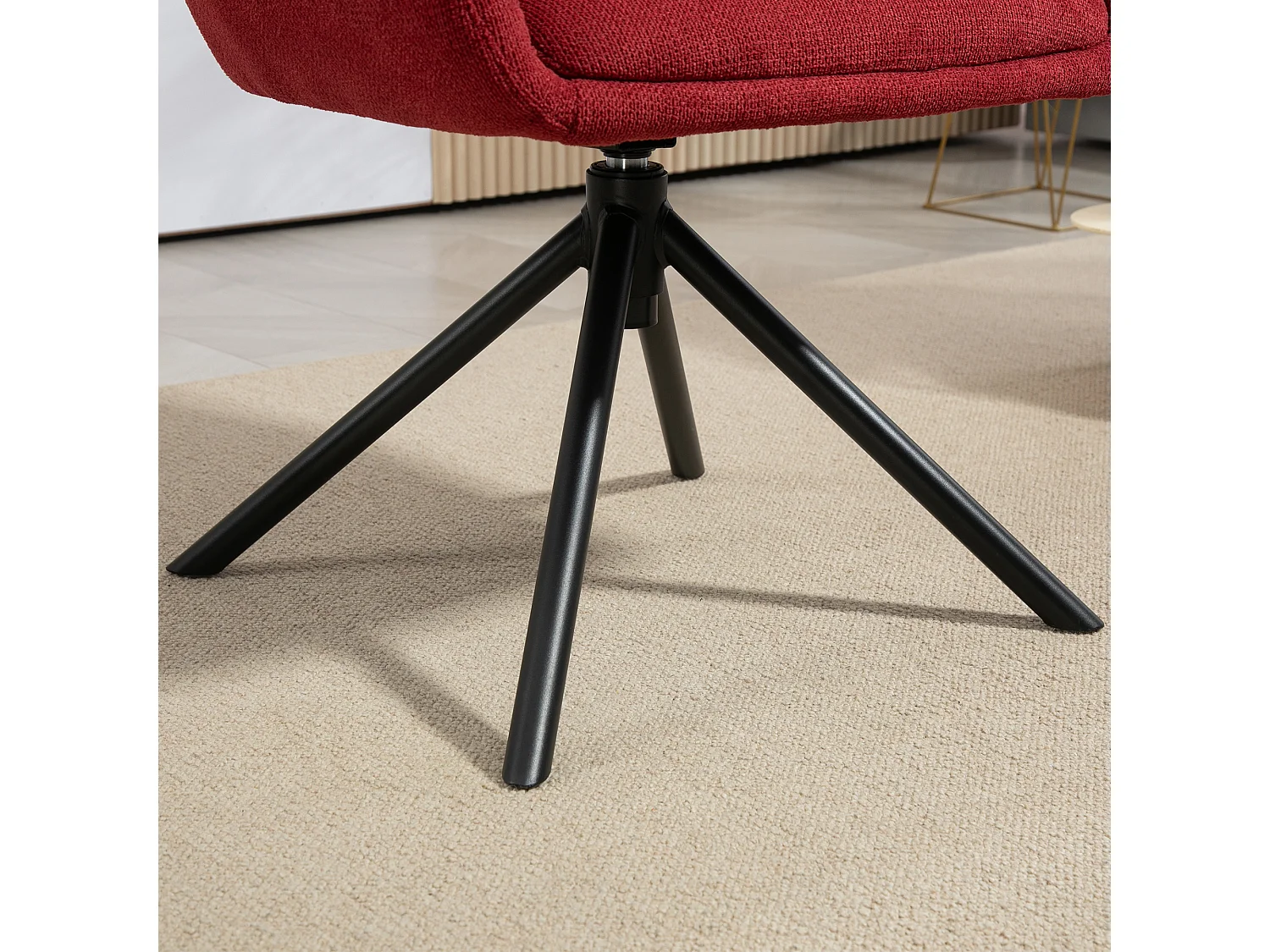 Poltrona moderna girevole con seduta imbottita tessuto bouclé rosso