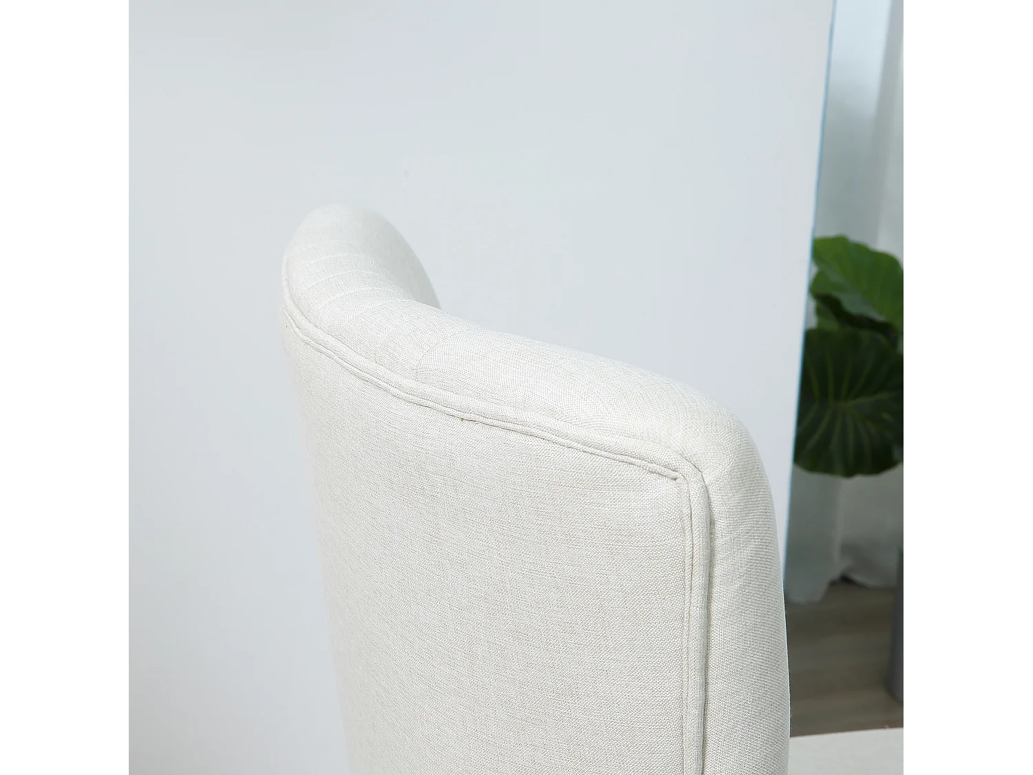 Poltrona imbottita stile nordico per camera e sala in tessuto