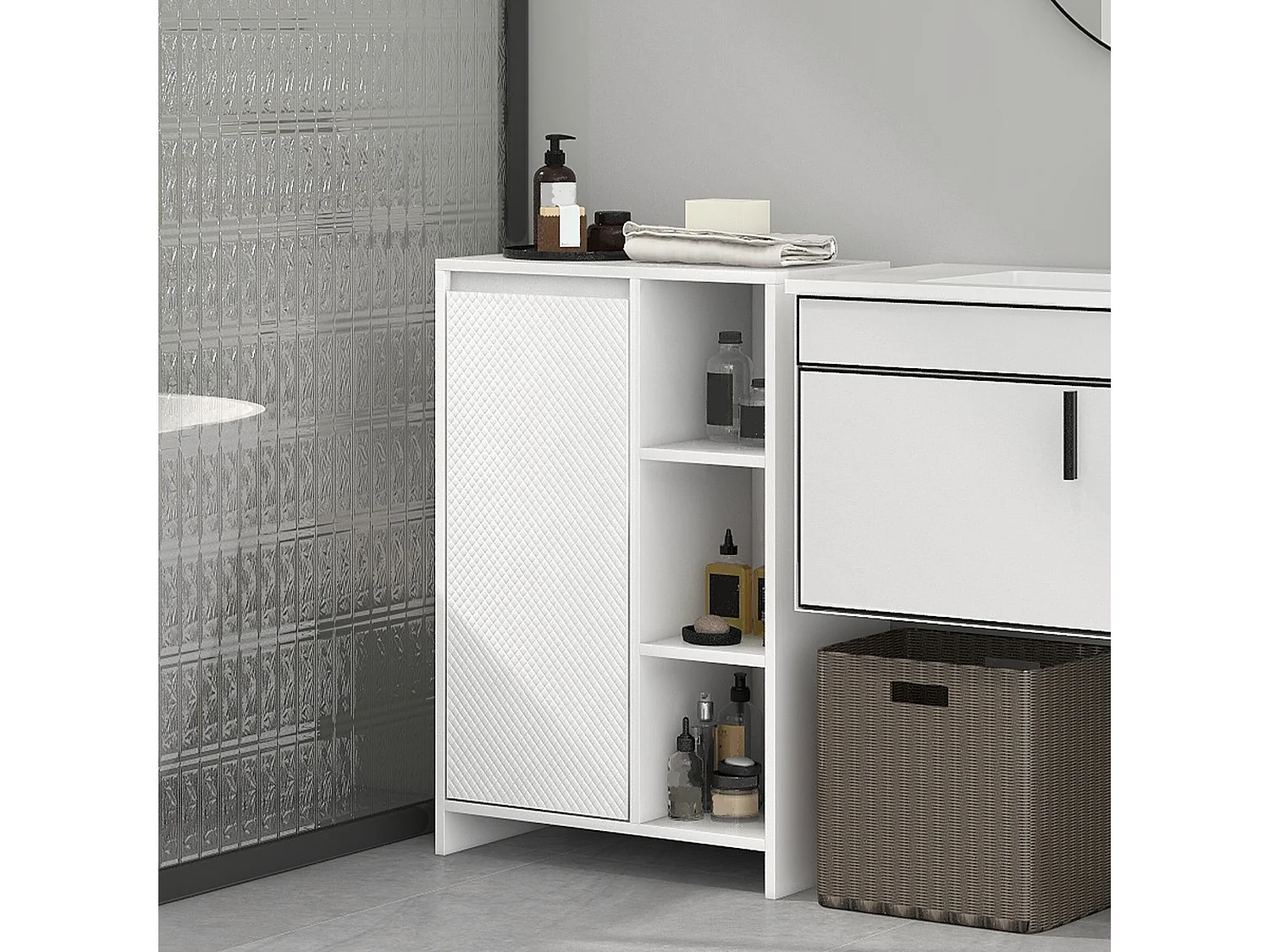 Mobile bagno con 3 ripiani aperti e armadietto a un'anta bianco