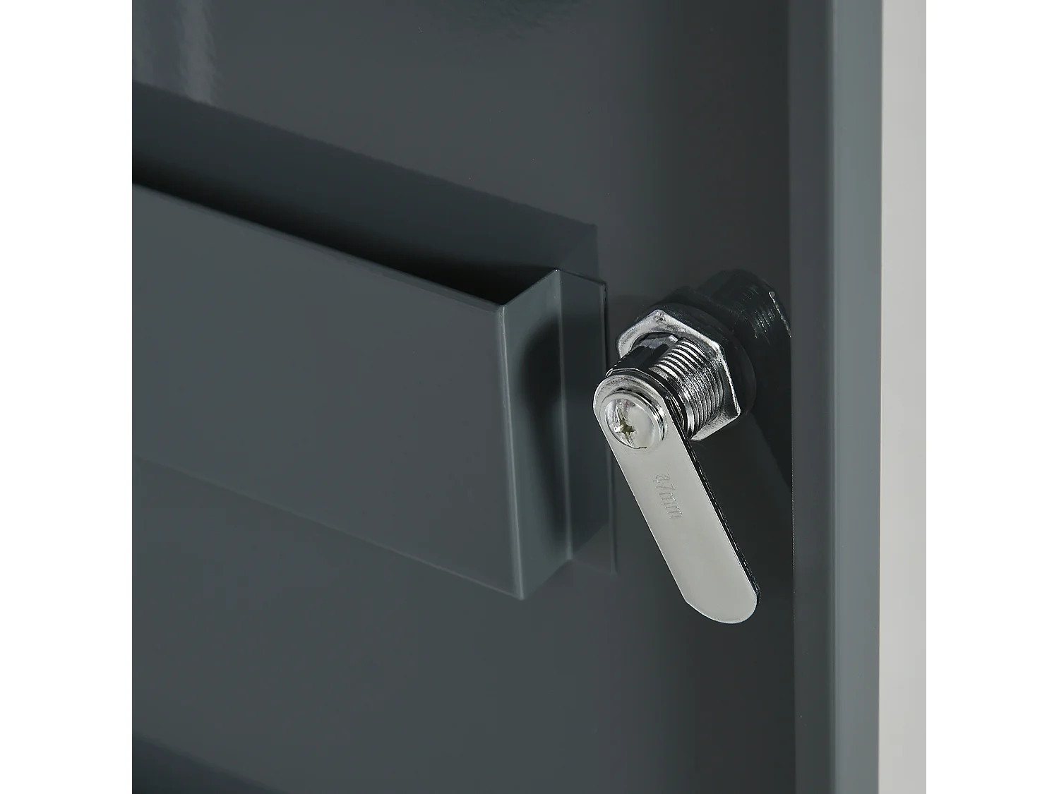 Armadietto medicinali con 3 ripiani e blocco con chiavi