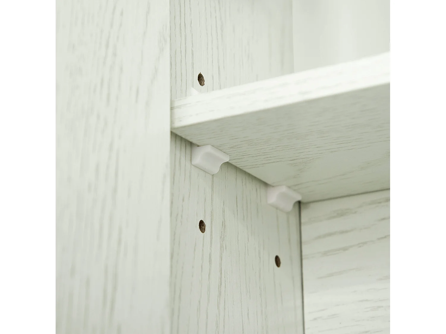 Armadietto a specchio ripiani regolabili 3 porte e credenze