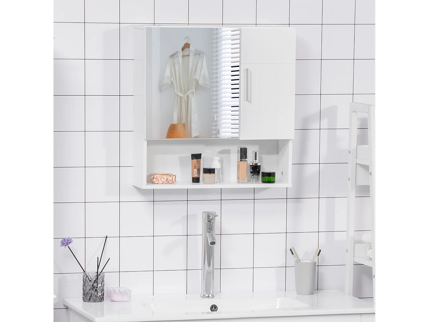 Specchiera bagno in legno a 2 ante con ripiano aperto bianco