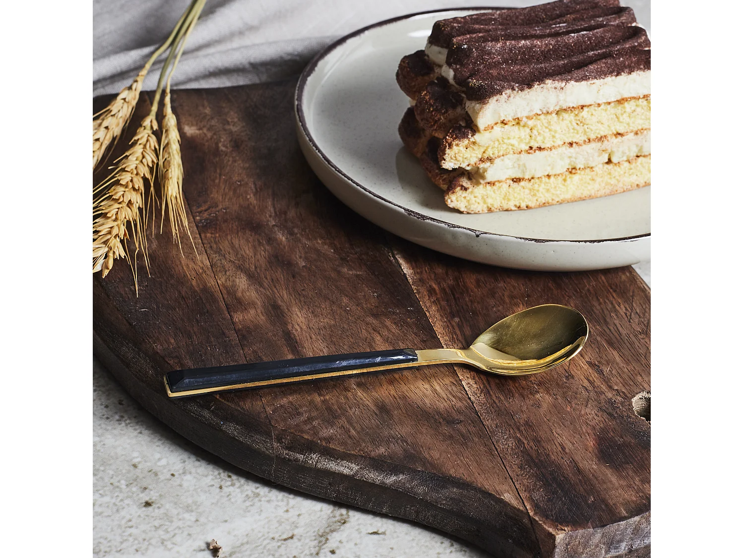 Cuillere A Dessert Noir X4 Charlotte Noir