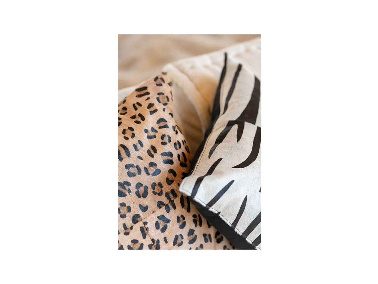 Cojín cebra cuadrado cuero negro/blanco 44x44 cm