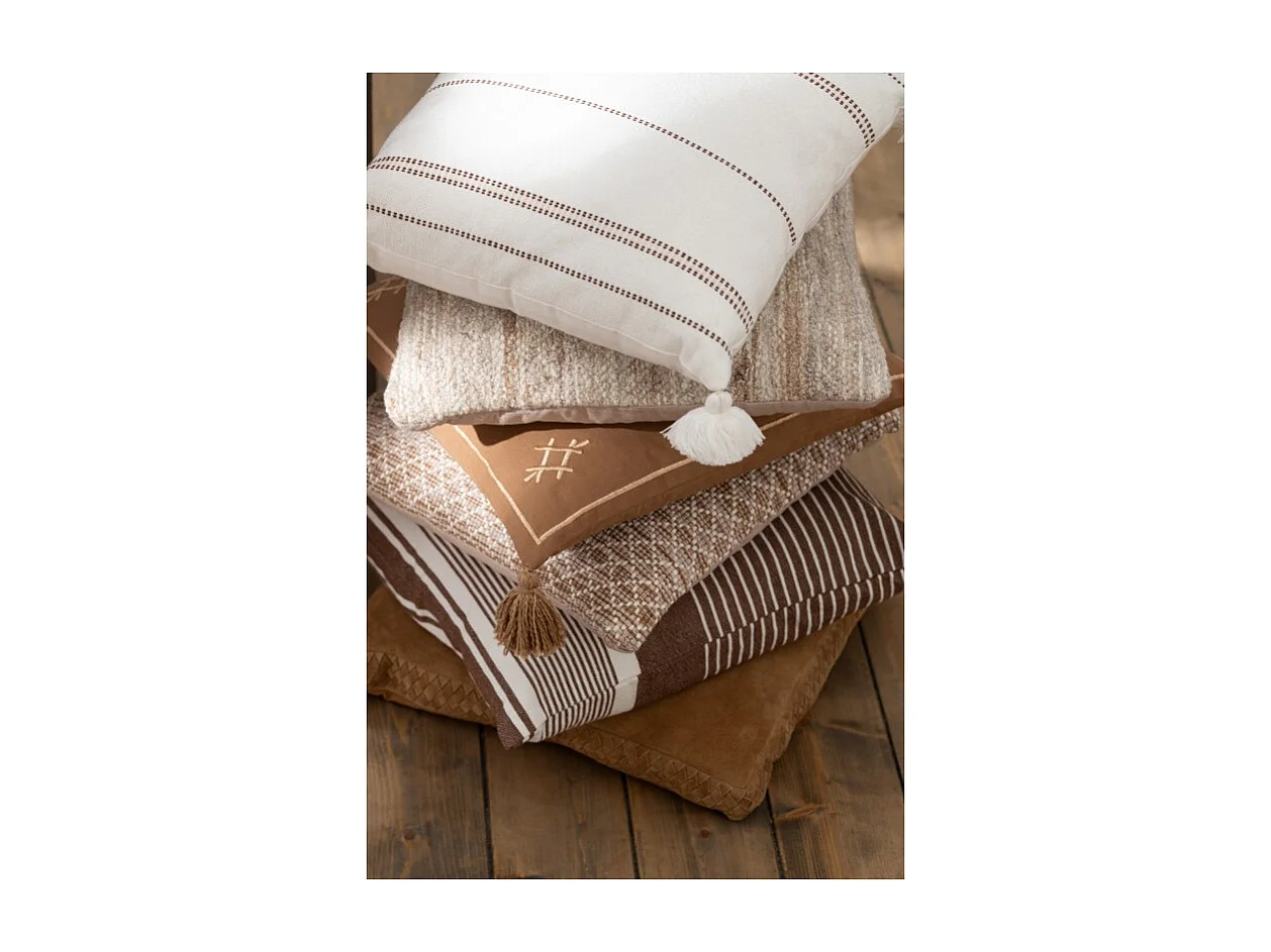 Cojín cuadrado de cuero marrón de 45x45x7 cm