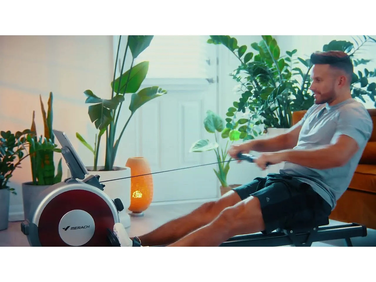 MERACH Stille magnetische roeitrainer voor thuis - Exclusieve app - 16 weerstandsniveaus - Bluetooth-display & tablet-houder - Gemakkelijk te monteren - Tot 158 kg