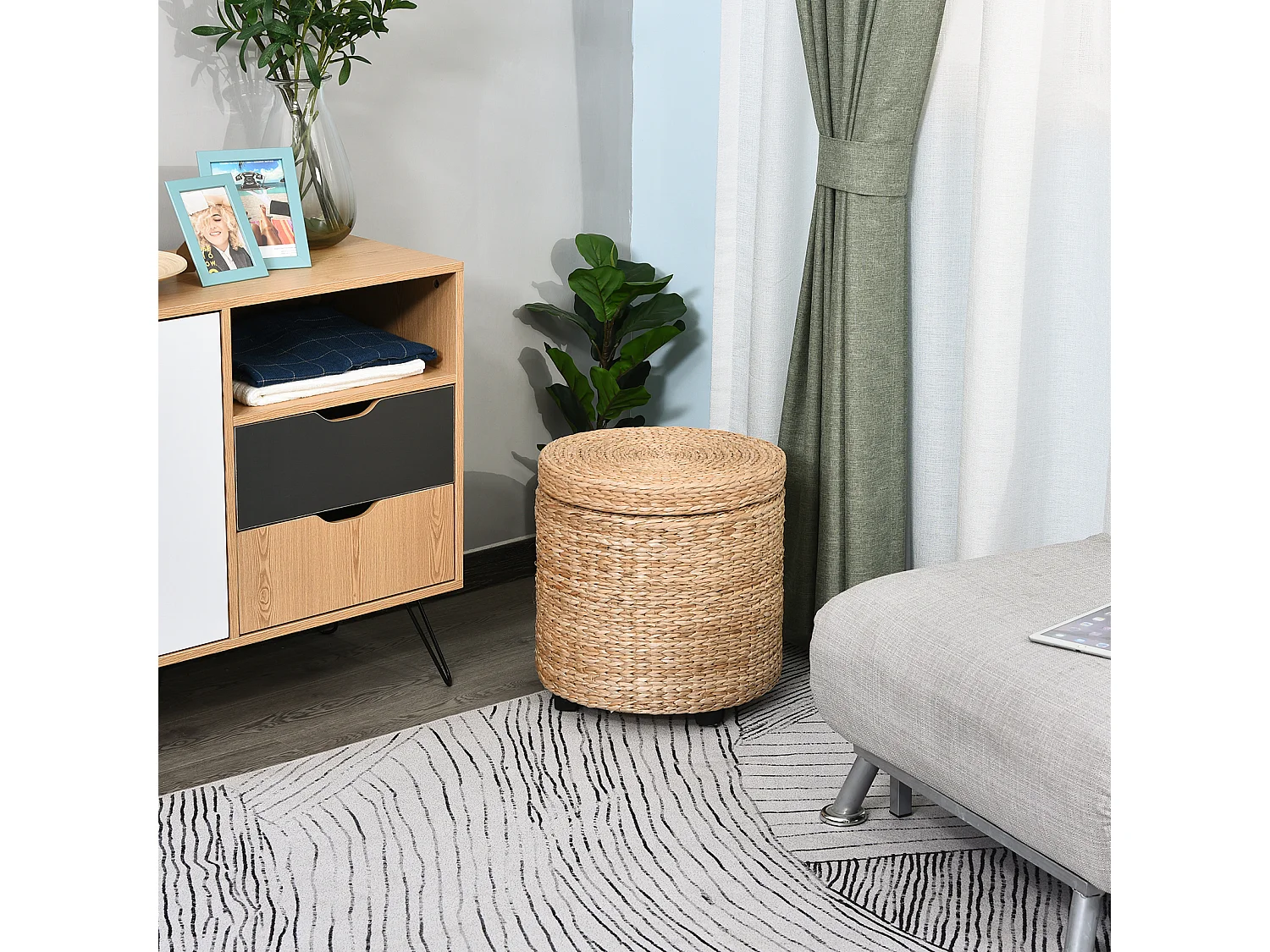 Pouf contenitore in stile boho con rivestimento naturale