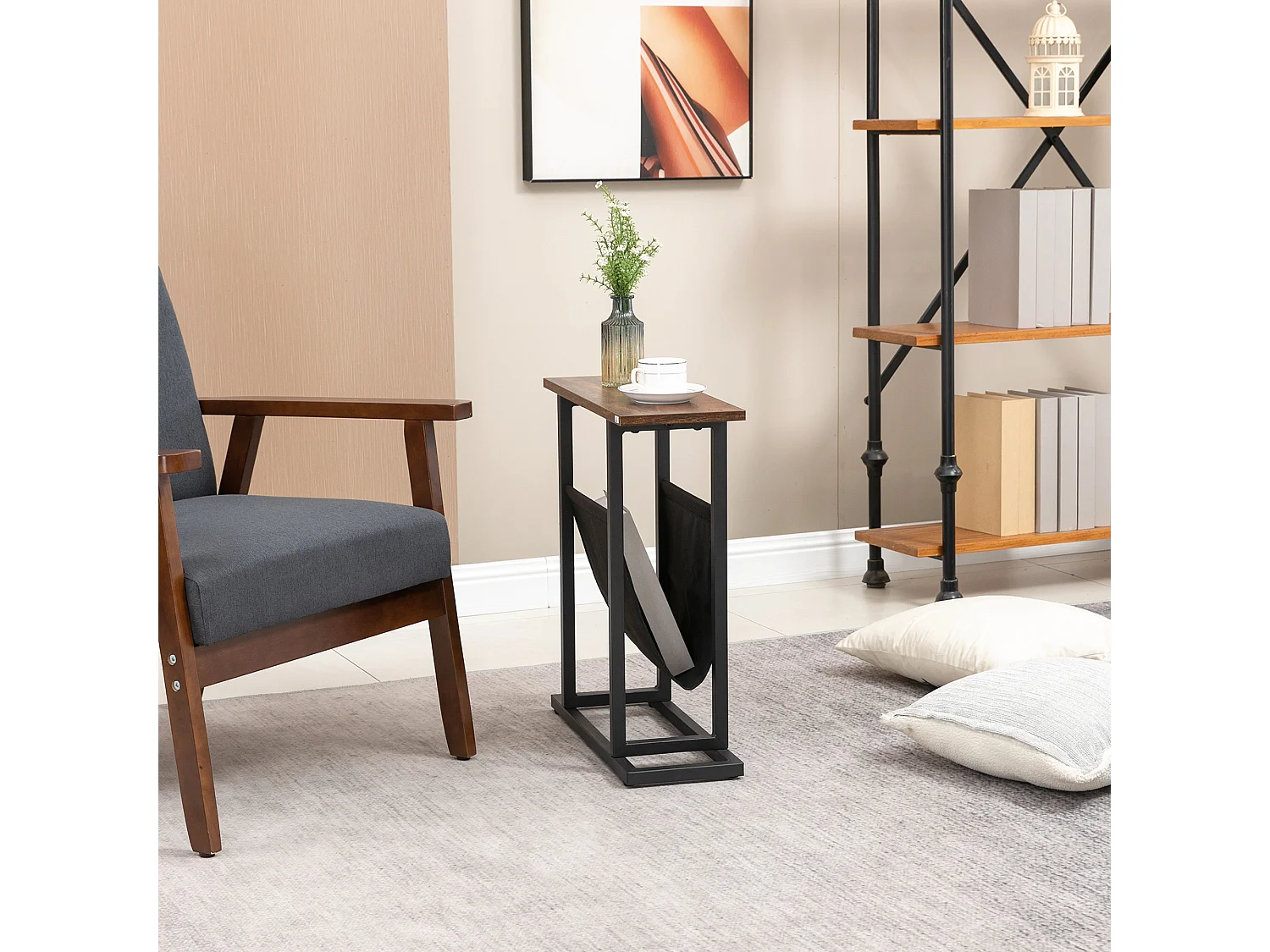 Tavolino da salotto basso con borsa portaoggetti marrone e nero