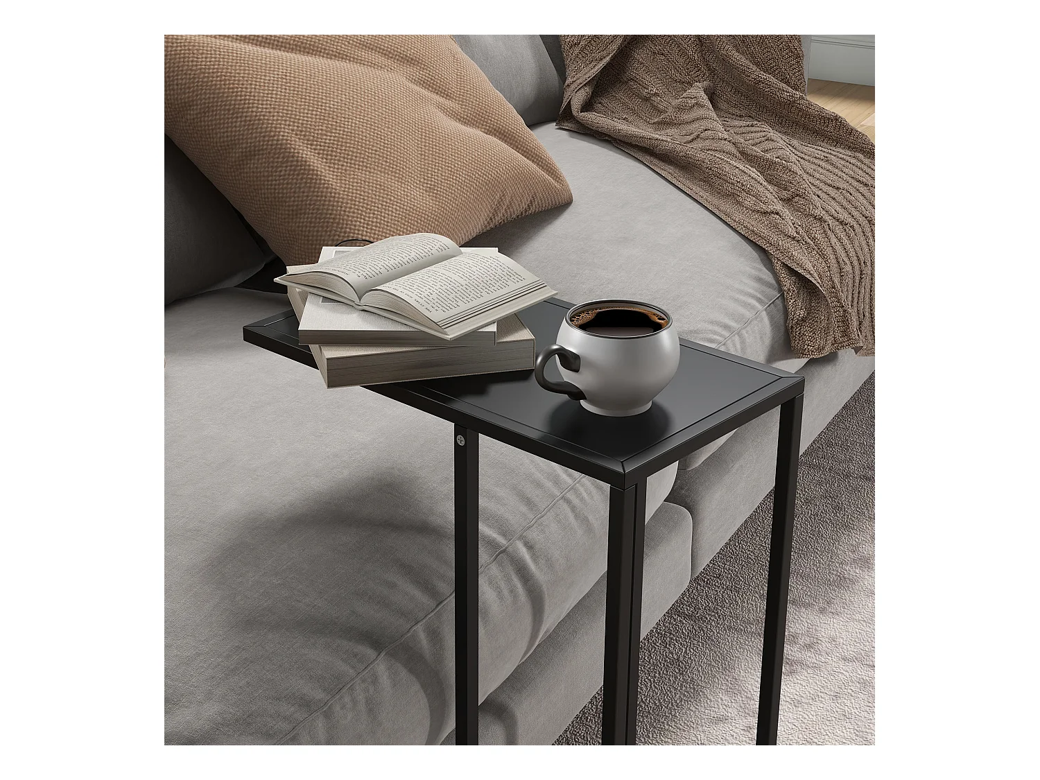 Tavolino da salotto industriale a forma di c in acciaio nero