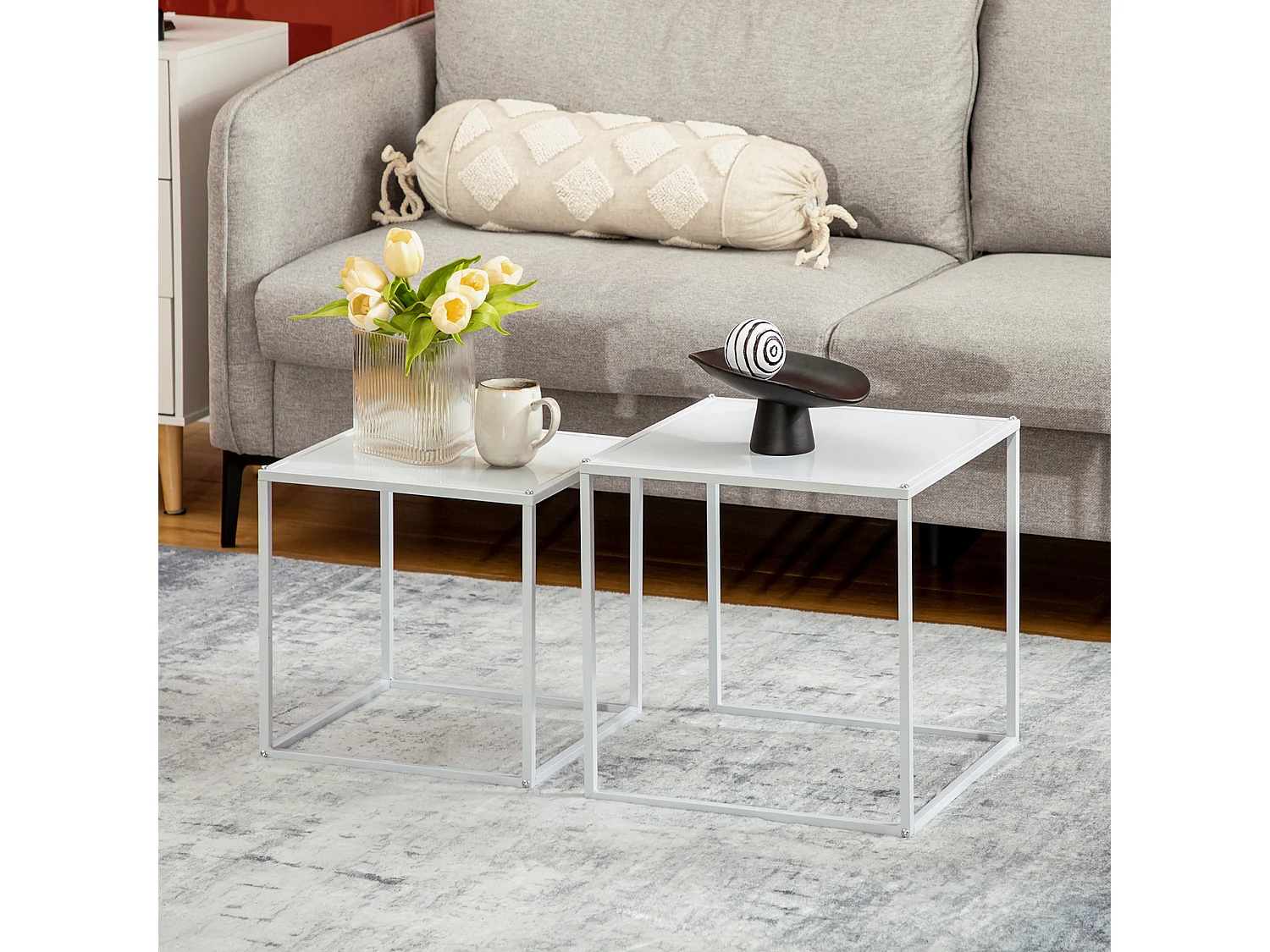 Set da 2 tavolini da caffè impilabili quadrati bianco