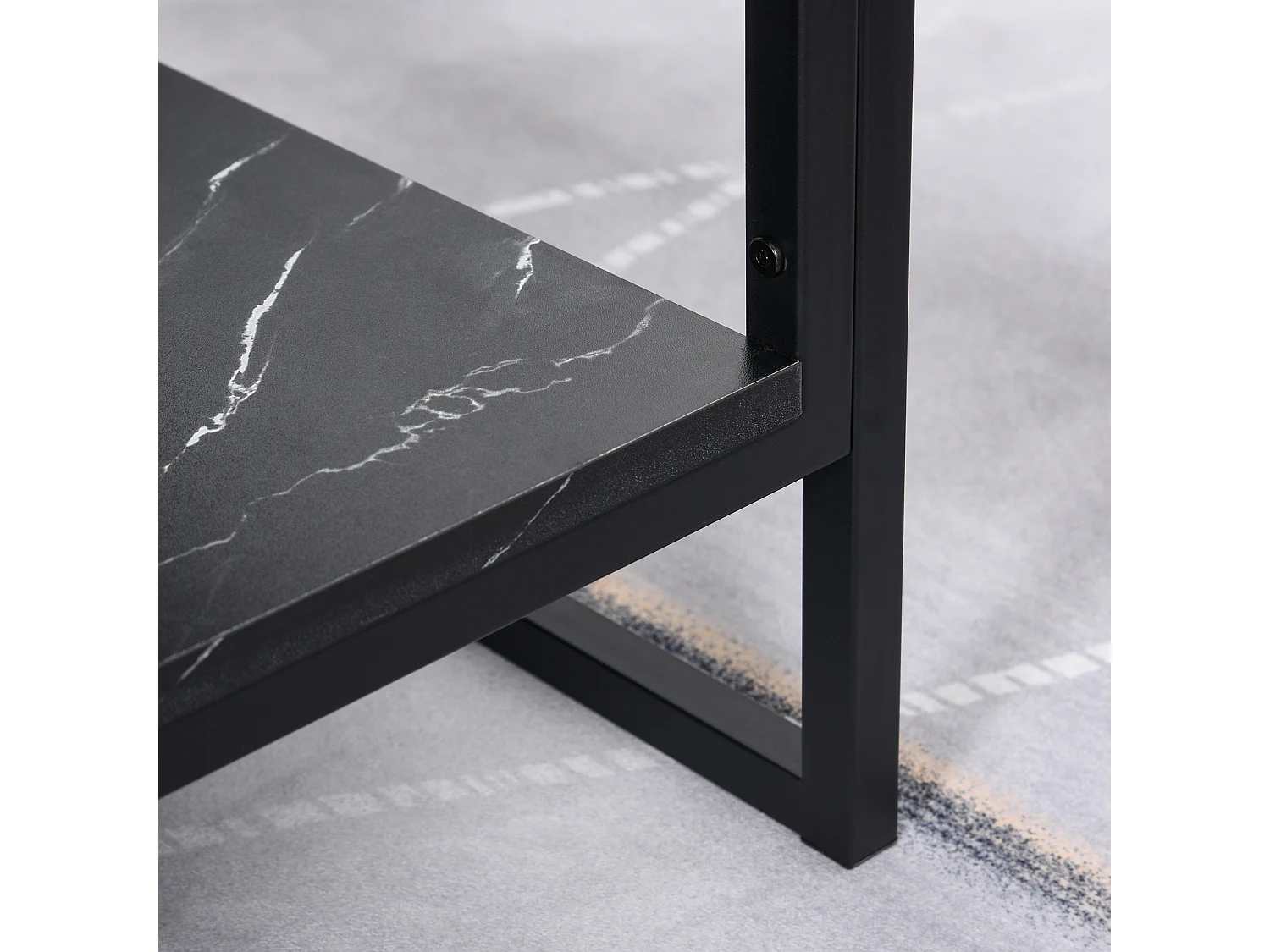 Tavolino da caffè nero effetto marmo con ripiano