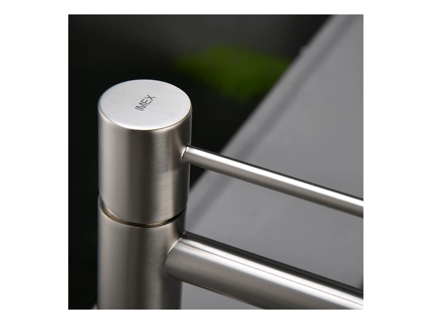 Mitigeur Lavabo Salle de Bain niquel brossé – Bec Bas Anti-Calcaire – Design Moderne - MONZA IMEX