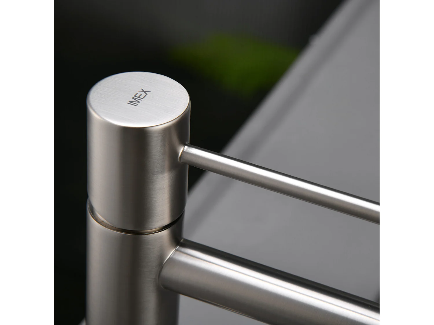 Mitigeur Lavabo Salle de Bain niquel brossé – Bec Bas Anti-Calcaire – Design Moderne - MONZA IMEX