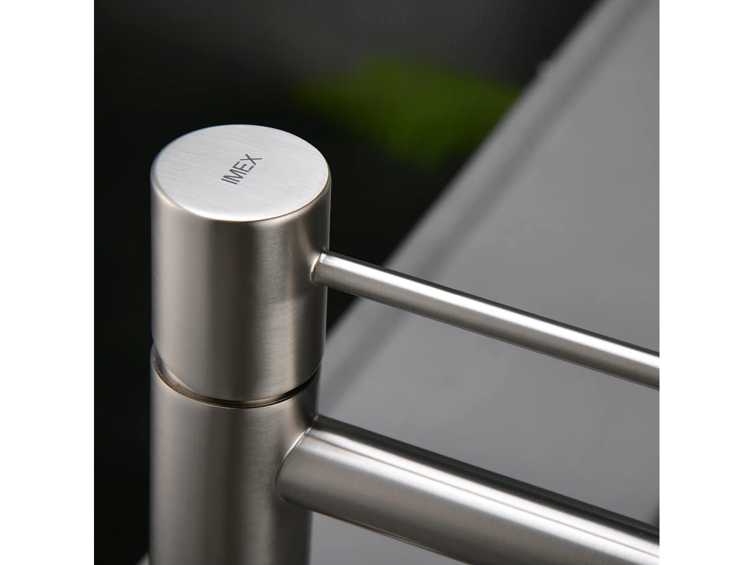 Mitigeur Lavabo Salle de Bain niquel brossé – Bec Bas Anti-Calcaire – Design Moderne - MONZA IMEX