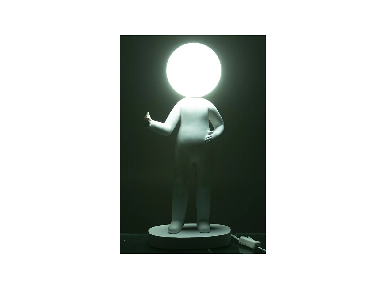 Lámpara de mesa de resina blanca 19.5x14x44.5 cm