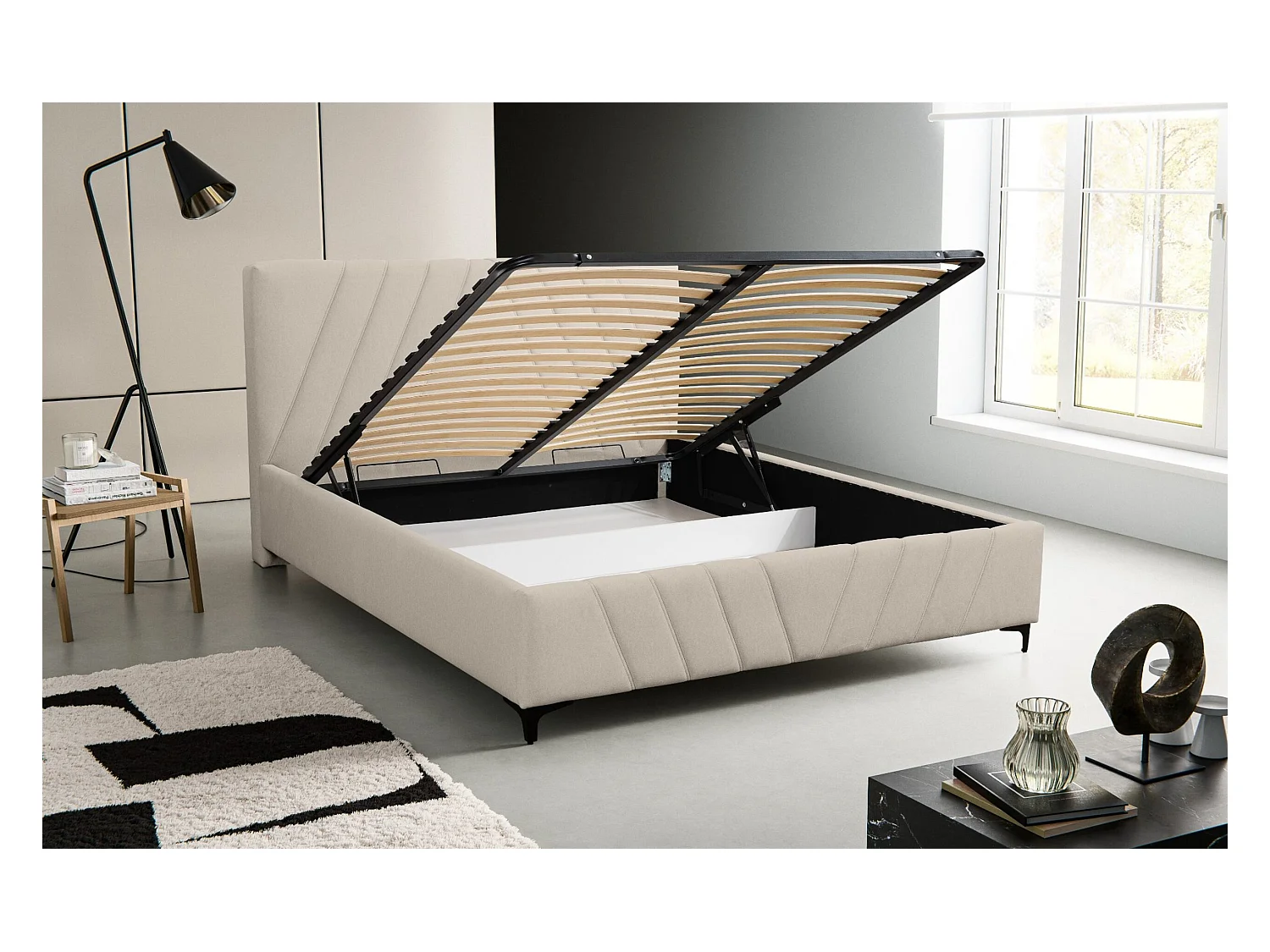 Lit rembourré Capri  avec tête de lit, 180 x 200 cm, lit double avec coffre de rangement et sommier à lattes en métal, tissu velours, couleur : beige