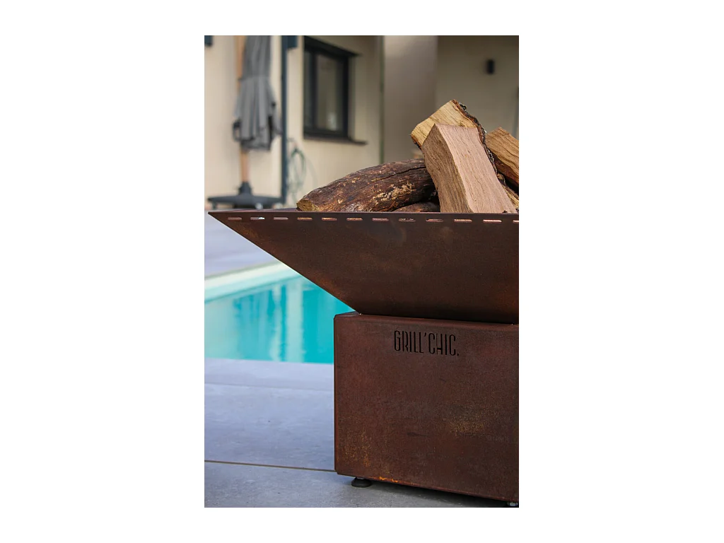 MINI CEVENOL Simple Cuve Corten - Bol à feu M carré sans rangement bois - Robuste et esthétique, idéal pour des feux en toute sécurité