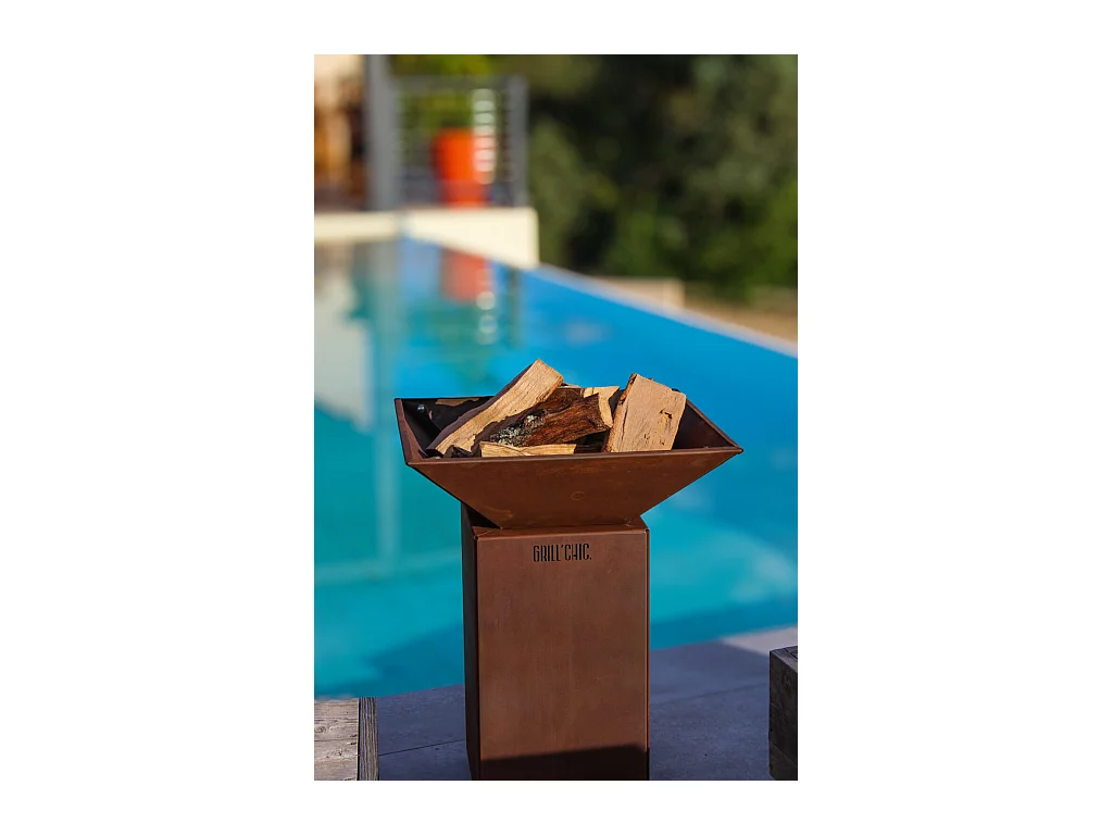 AUVERGNAT Simple Cuve Corten - Bol à feu carré - Sans rangement bois - Élégant et épuré pour une touche authentique dans votre jardin