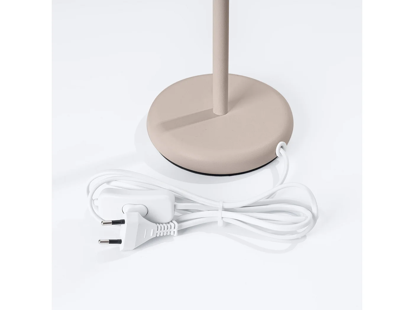 Lampe De Bureau Karbon Minimaliste En Aluminium - 1 Sources Lumineuses - L.14,5 X H.43 Cm - Taupe