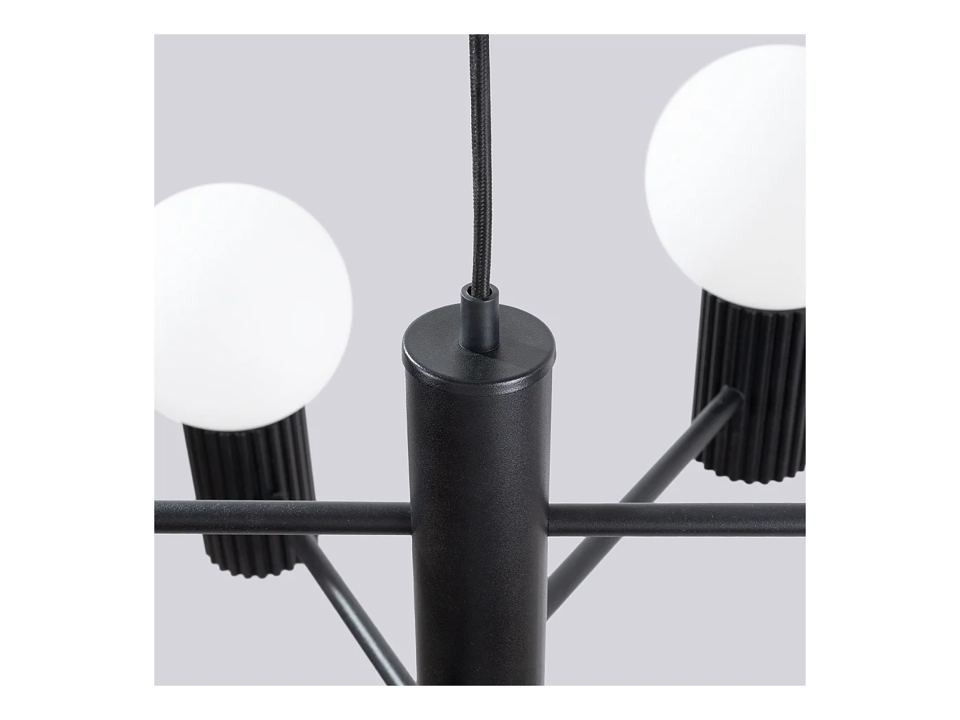 Lustre Halo Moderne En Aluminium - 6 Sources Lumineuses - L.64 X H.230 Cm - Noir