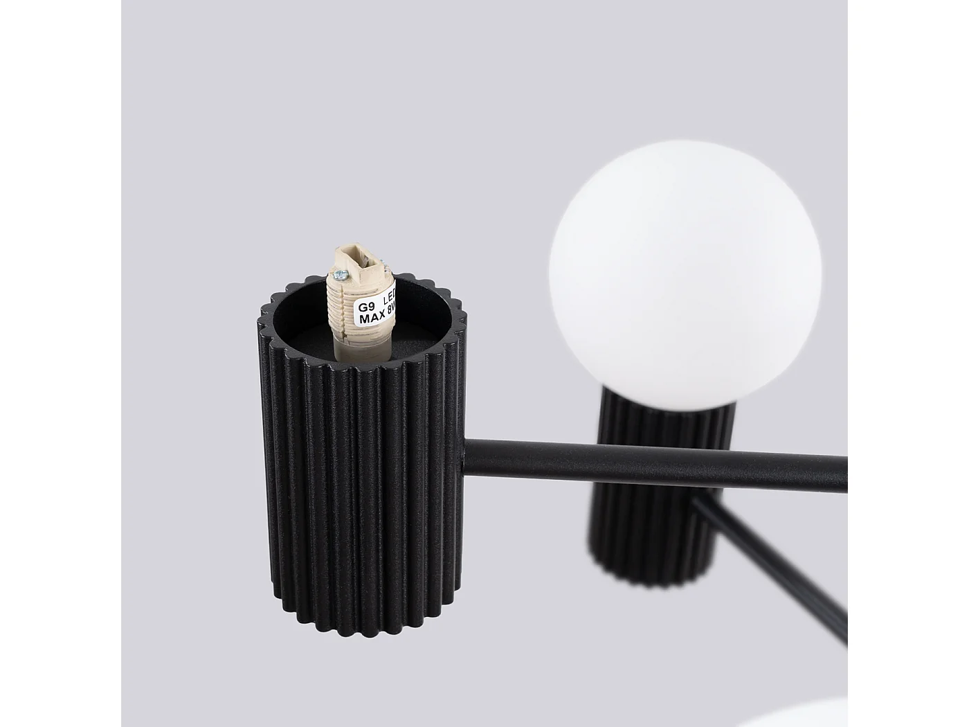 Lustre Halo Moderne En Aluminium - 6 Sources Lumineuses - L.64 X H.230 Cm - Noir