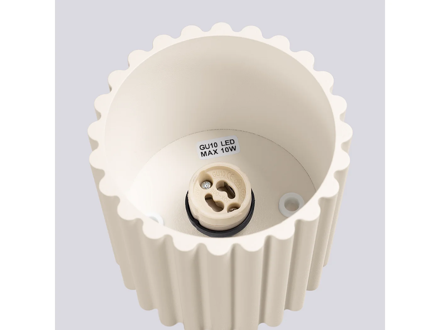 Plafonnier Aura Minimaliste En Aluminium - 1 Sources Lumineuses - L.10 X H.10 Cm - Beige