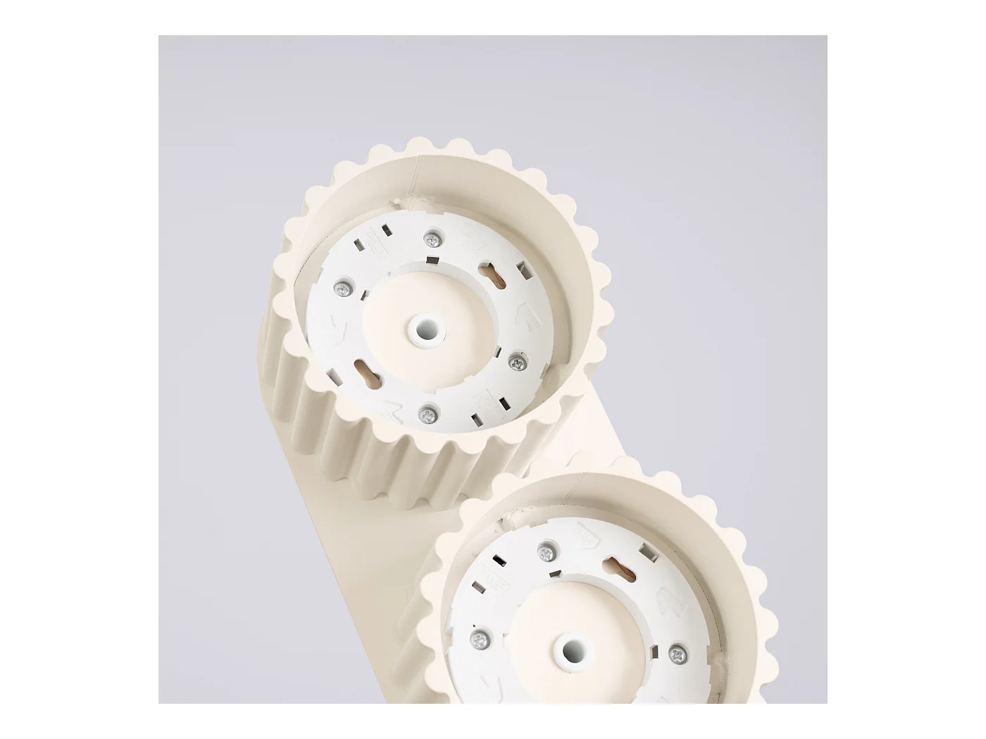 Plafonnier Aura Minimaliste En Aluminium - 2 Sources Lumineuses - L.21 X H.12 Cm - Beige