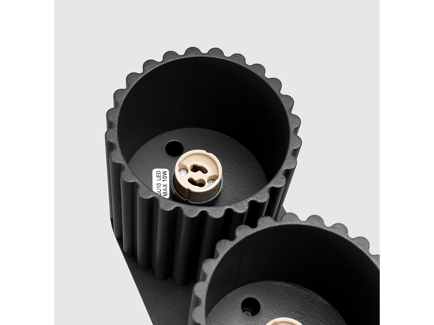 Plafonnier Aura Minimaliste En Aluminium - 2 Sources Lumineuses - L.21 X H.12 Cm - Noir