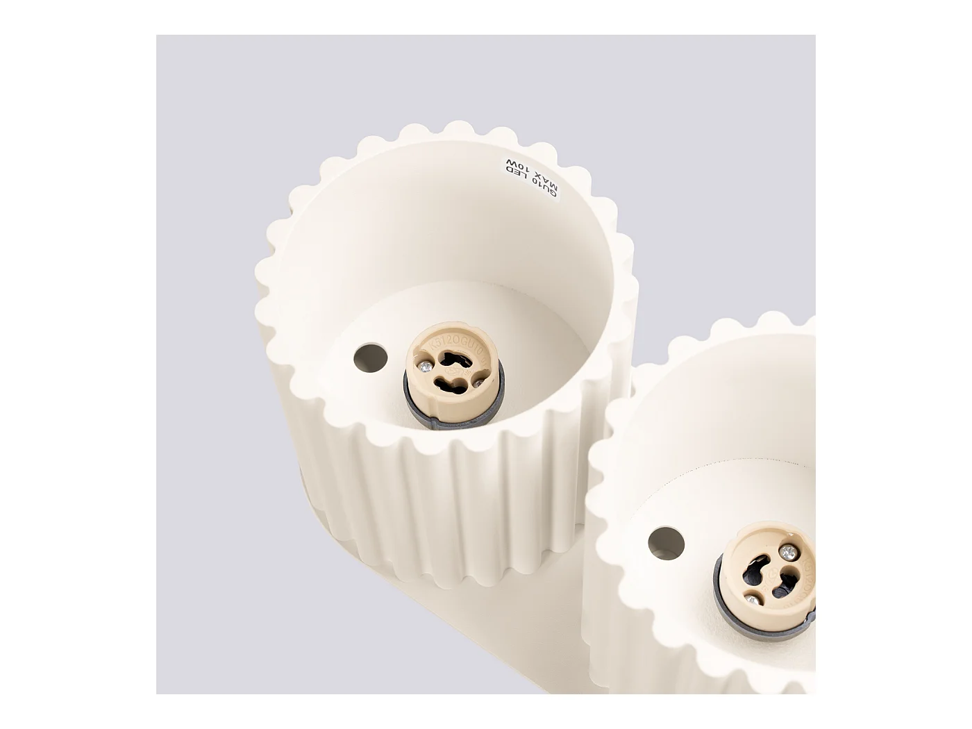 Deckenleuchte Aura Minimalistisch Aus  Aluminium - 2 Lichtquellen - L.21 X H. Cm - Beige