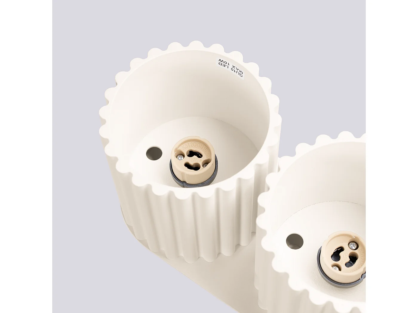 Plafonnier Aura Minimaliste En Aluminium - 2 Sources Lumineuses - L.21 X H.12 Cm - Beige