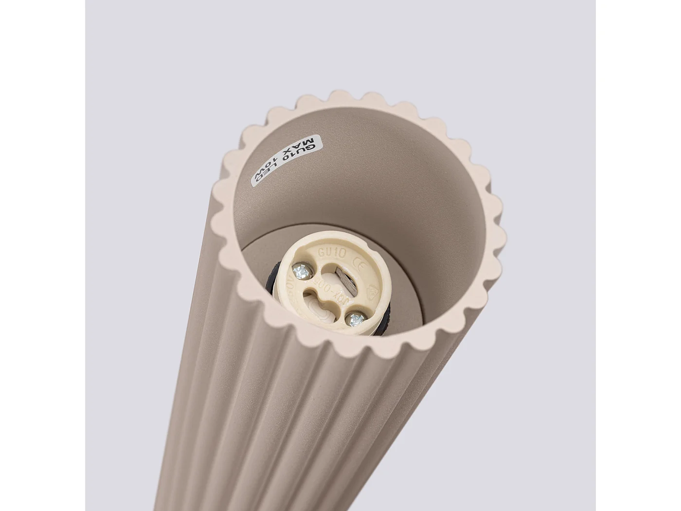 Plafonnier Karbon Minimaliste En Aluminium - 1 Sources Lumineuses - L.6,5 X H.40 Cm - Taupe