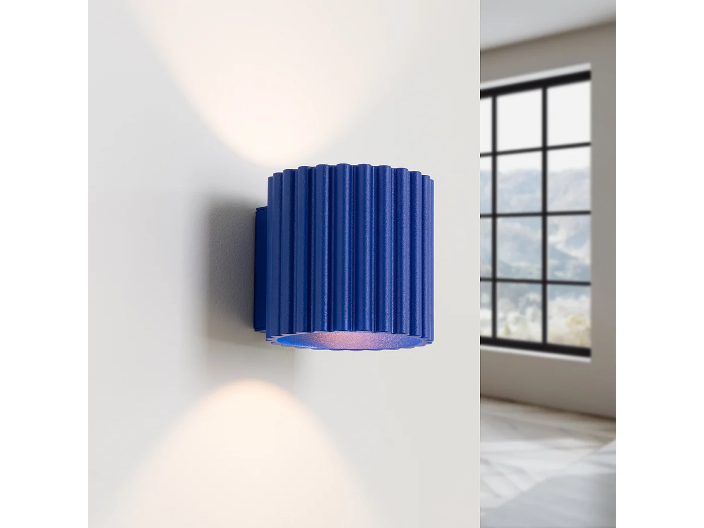 Applique Aura Minimaliste En Aluminium - 1 Sources Lumineuses - L.10 X H.10 Cm - Outremer