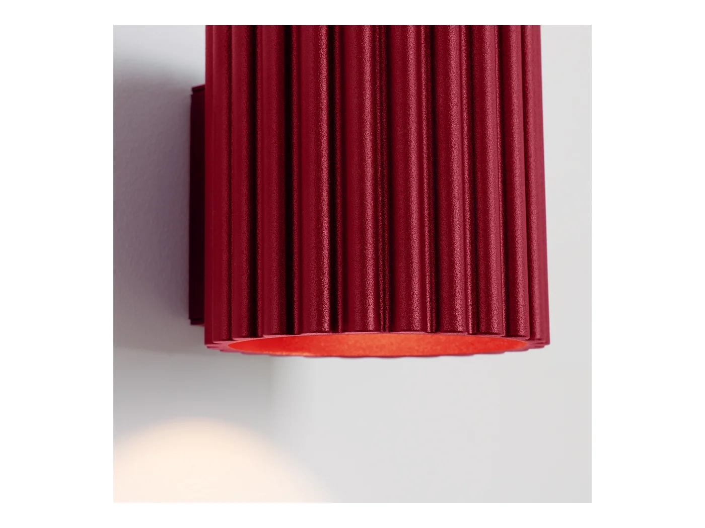 Applique Aura Minimaliste En Aluminium - 1 Sources Lumineuses - L.10 X H.10 Cm - Bourgogne