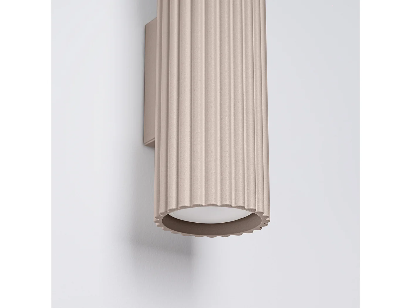 Applique Karbon Minimaliste En Aluminium - 2 Sources Lumineuses - L.6,5 X H.30 Cm - Taupe