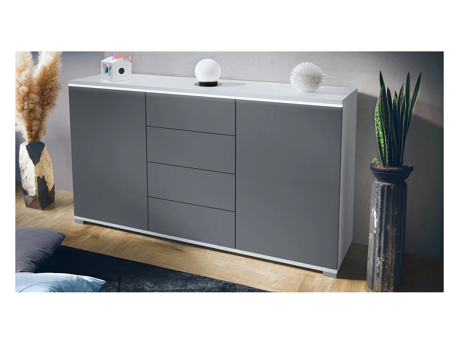 Buffet Faro V1 – Meuble avec 2 Portes & 4 Tiroirs, Armoire avec Bande LED Lumineuse, blanc mat / anthracite mat (138,5 x 75,5 x 35)