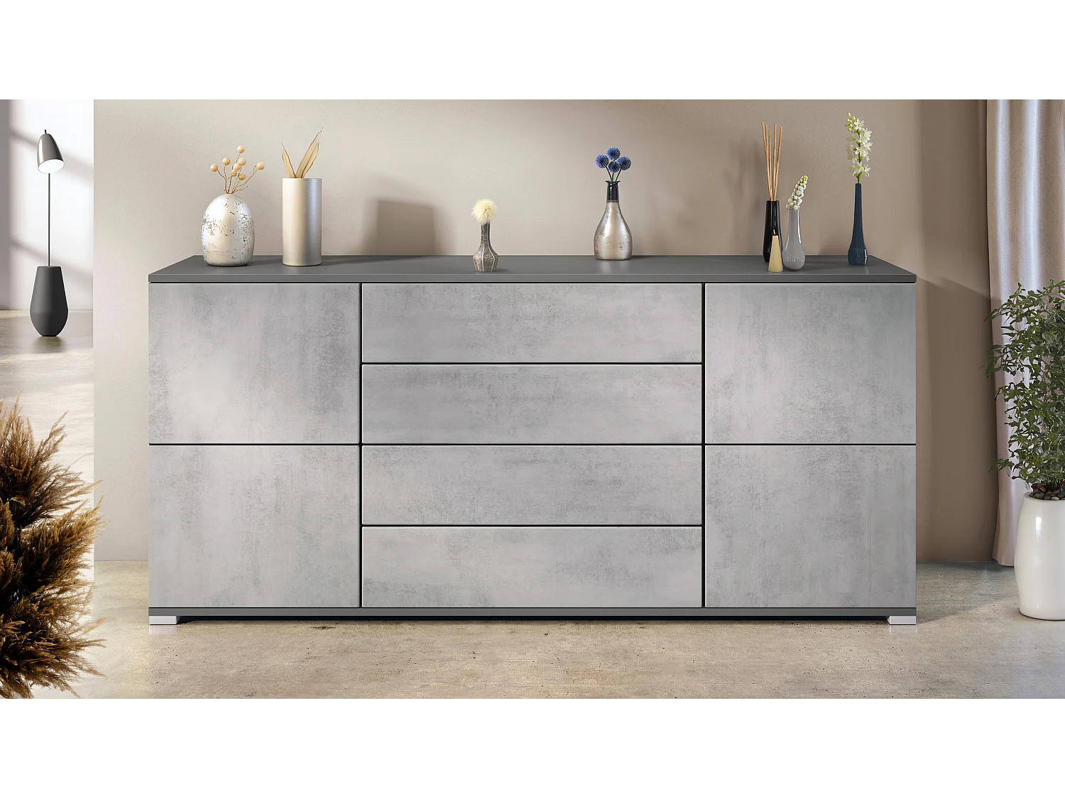 Buffet Rova V2 – Meuble avec 4 Portes et 4 Tiroirs, anthracite mat/aspect béton oxyde (166,5 x 75,5 x 35)